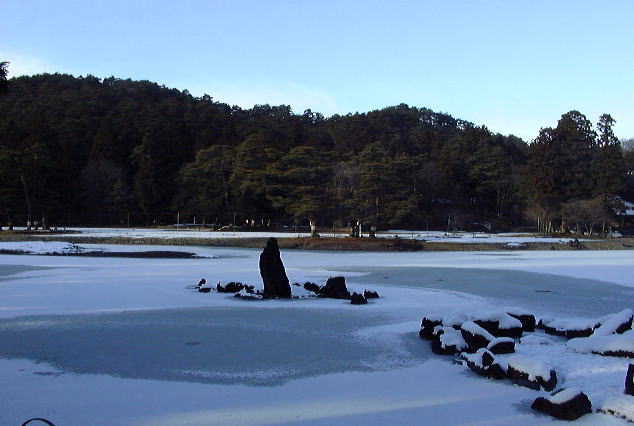 毛越寺庭園 [25KB]